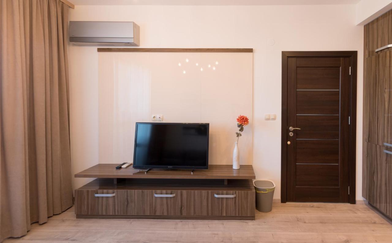 City Apartments Triumph Varna Esterno foto